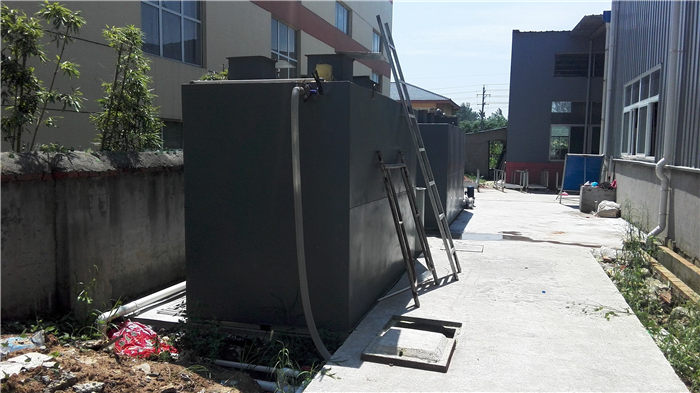 J9����|����վ����