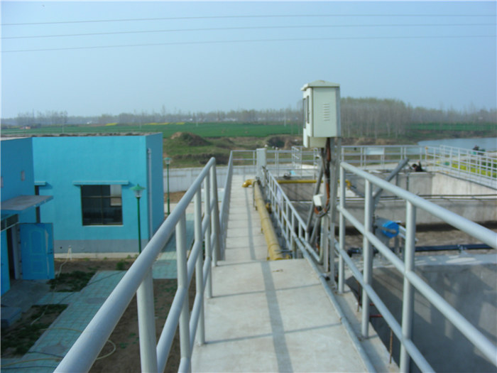 J9����|����վ����