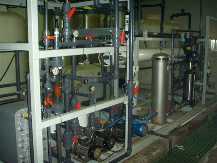 J9����|����վ����