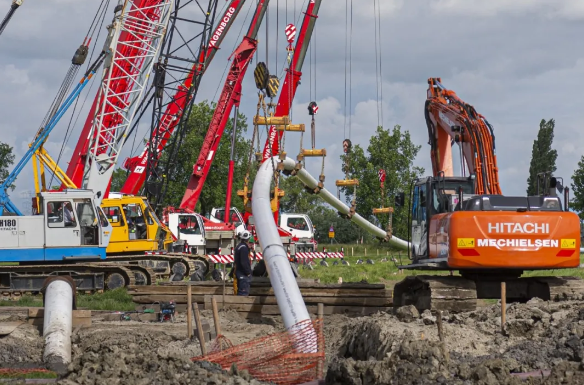 J9����|����վ����