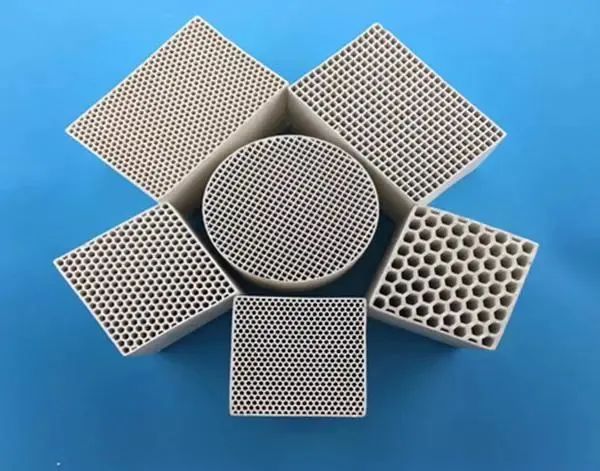 J9����|����վ����